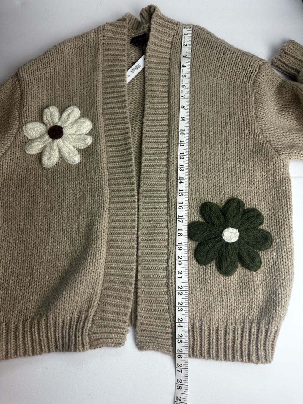 Coco + Carmen Cardigan Women's Size L or XL Oversized Flower Boho Floral Tan NEW - Picture 5 of 10